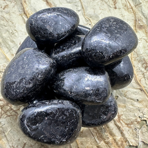 Nuumite (Anthophylite with Biotite)  - EMPOWERMENT - Tumble Stone