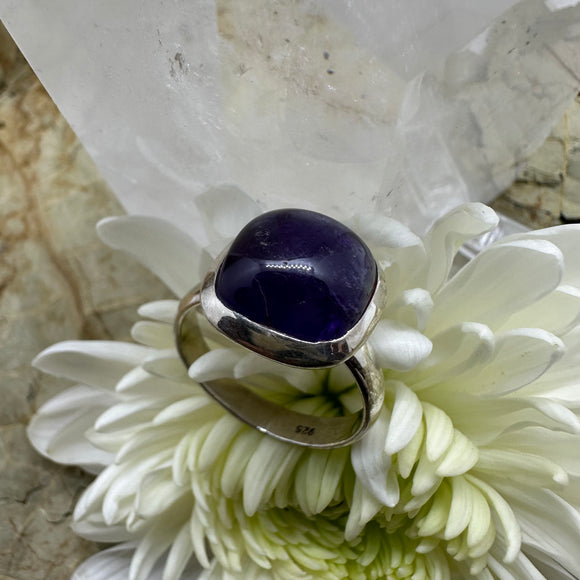 Amethyst Square Sterling Silver Ring - Size 8 - Quality Gemstone Jewellery