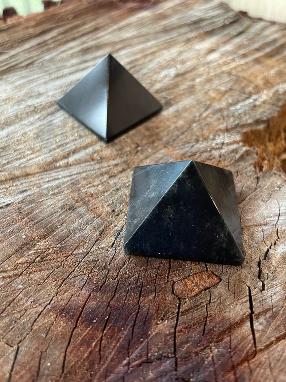Black Obsidian Pyramind