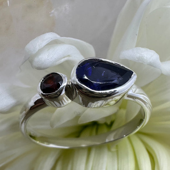 Iolite Raindrop with Garnet Duo Gemstone 925 Sterling Silver Ring - Sizes 8 - Quality Gemstone Jewellery