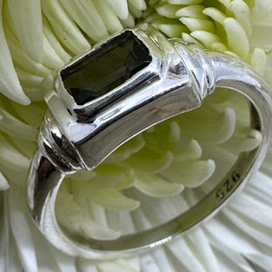 Black Onyx Small Oblong Sterling Silver Ring - Size 8 - Quality Gemstone Jewellery