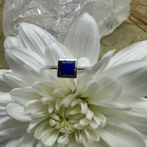 Lapis Lazuli Square Mini 925 Sterling Silver Ring - Size 6 - Quality Gemstone Jewellery