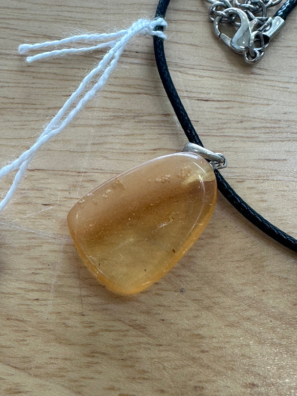 AMBER PENDANT 18-22MM WITH STERLING SILVER FINDING