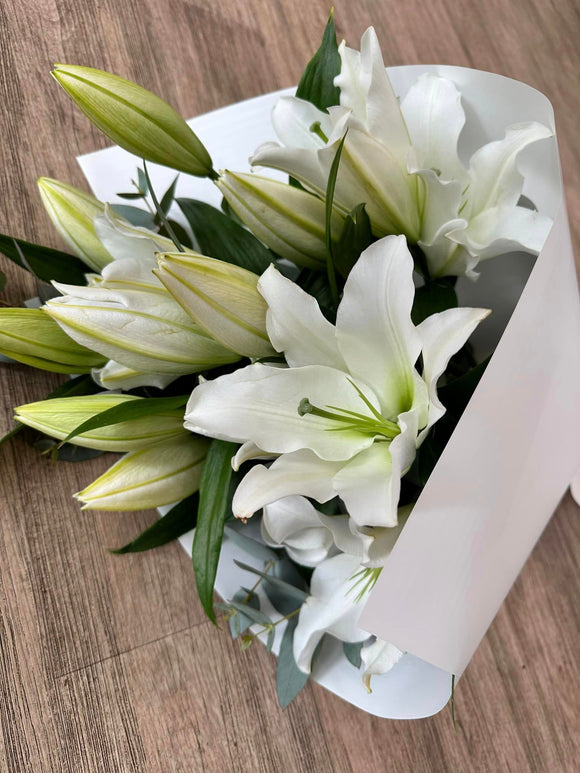 Oriental Lily Bouquet in White or Pink - INCLUDES FREE DELIVERY TO ALL LAUNCESTON SUBURBS