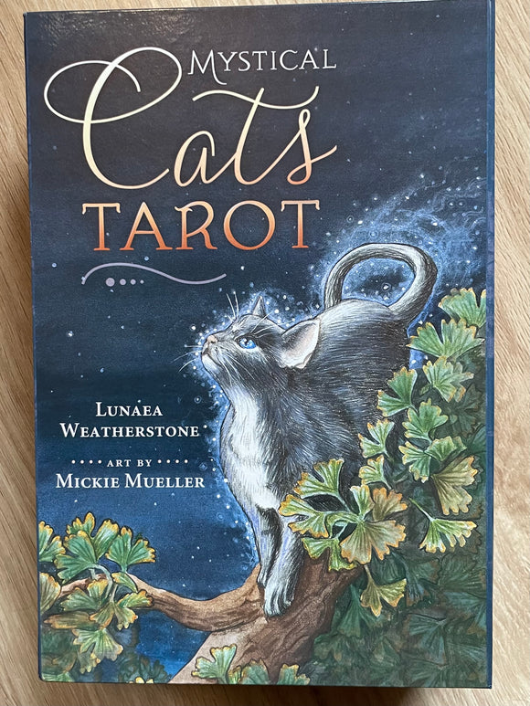 MYSTICAL CATS TAROT SET